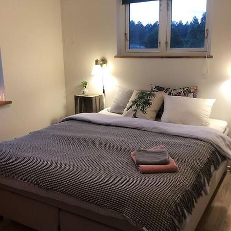 Cottage Perfect For Short Time Rent 古斯塔堡 外观 照片